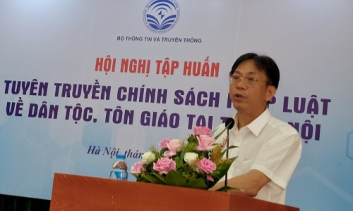 Tập huấn tuyên truyền chính sách pháp luật về dân tộc, tôn giáo